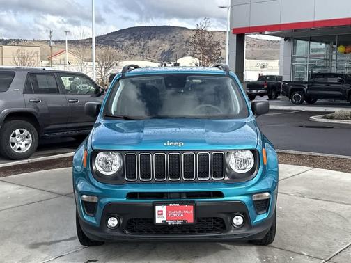 2022 Jeep Renegade Latitude