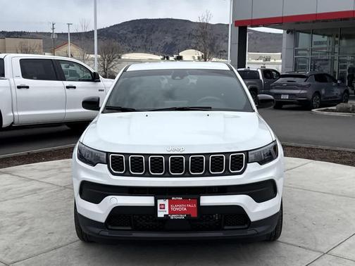 2025 Jeep Compass Sport