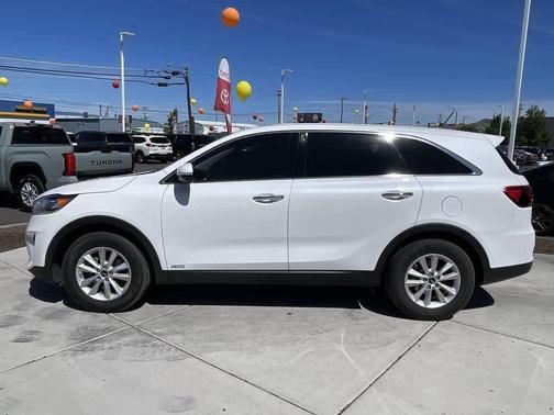 2020 Kia Sorento LX