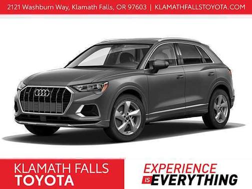 Chronos Gray Metallic 2021 Audi Q3 45 S line Premium