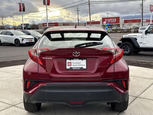 2018 Toyota C-HR XLE Premium