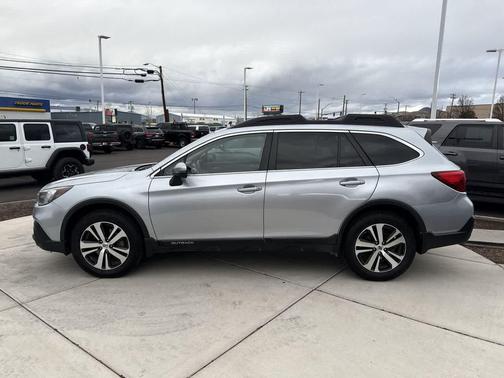 2018 Subaru Outback 3.6R Limited