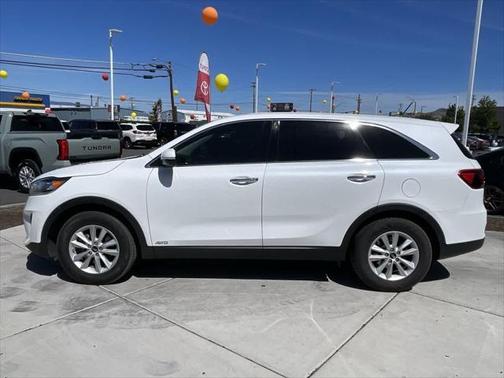 2020 Kia Sorento LX