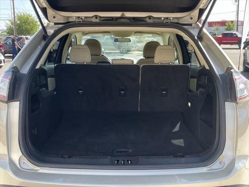 2018 Ford Edge SE