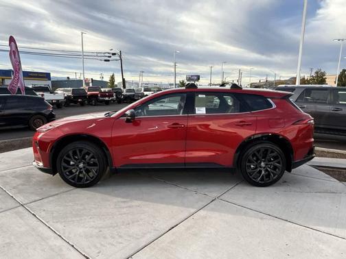 2025 Toyota Crown Signia Limited