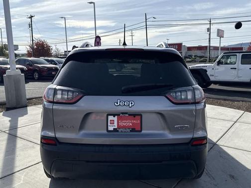 2019 Jeep Cherokee Latitude Plus