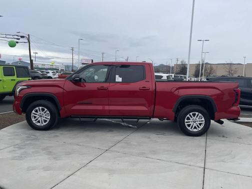 2023 Toyota Tundra SR5