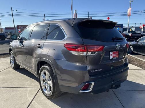 2018 Toyota Highlander Limited