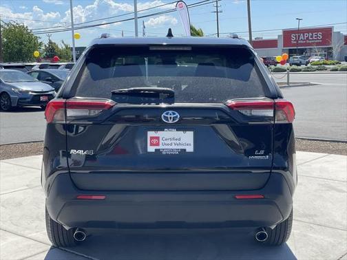 2021 Toyota RAV4 Hybrid LE