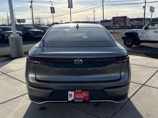 2023 Toyota Crown Limited