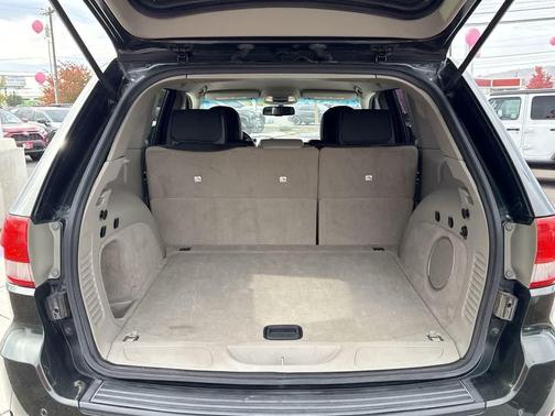 2011 Jeep Grand Cherokee Laredo