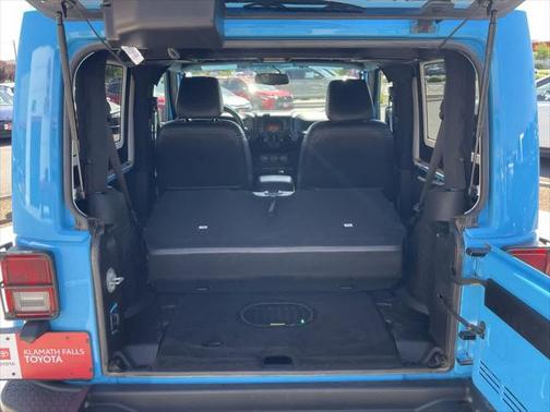 2017 Jeep Wrangler Sahara