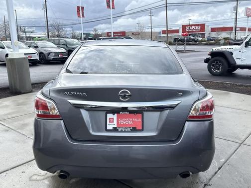 2015 Nissan Altima 2.5 S