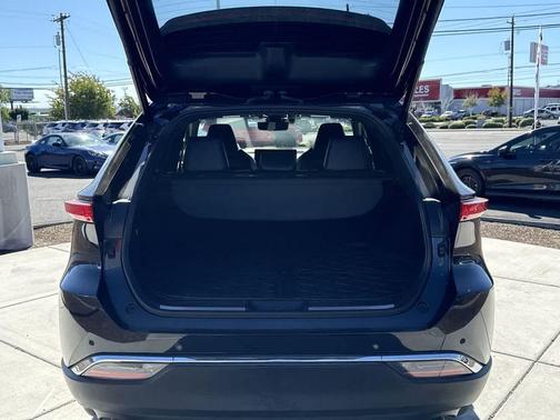 2022 Toyota Venza Limited