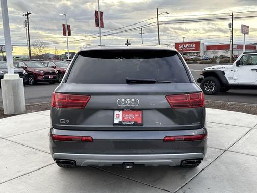 2019 Audi Q7 55 Premium Plus