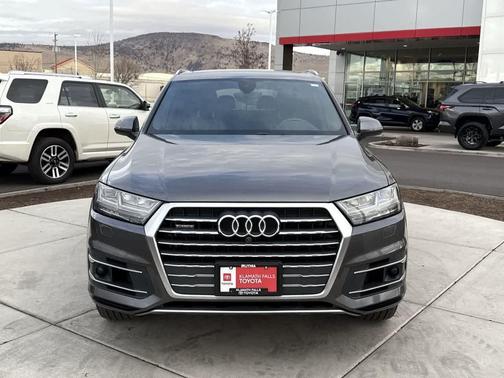 2019 Audi Q7 55 Premium Plus
