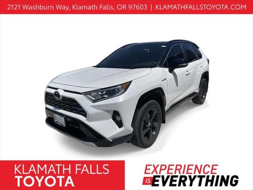 2020 Toyota RAV4 Hybrid SE