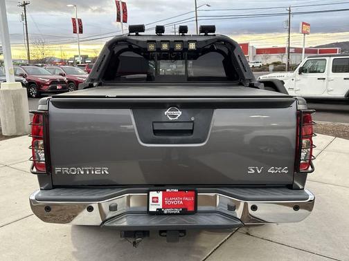 2021 Nissan Frontier SV