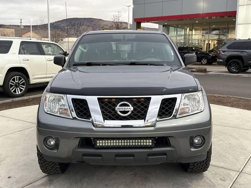 2021 Nissan Frontier SV