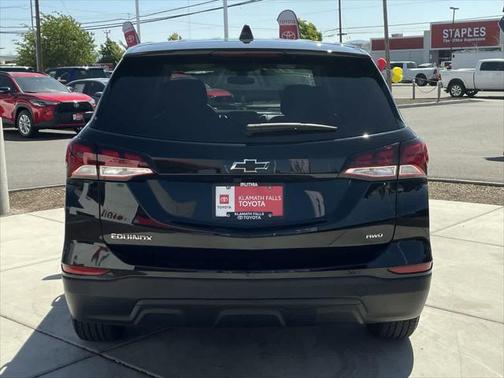 2022 Chevrolet Equinox LS