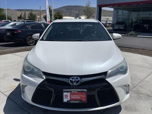 2016 Toyota Camry Hybrid SE