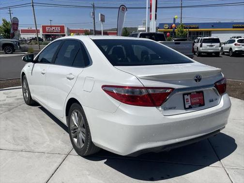 2016 Toyota Camry Hybrid SE