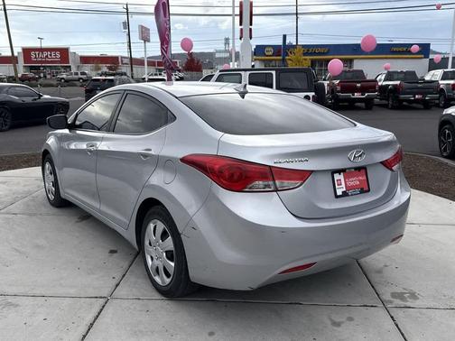 2011 Hyundai ELANTRA GLS