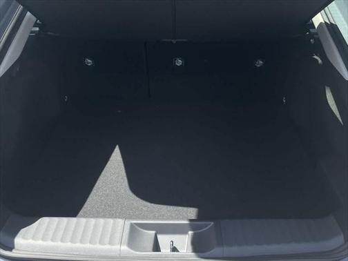 2025 Toyota Prius L