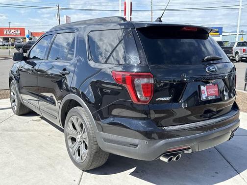 2018 Ford Explorer Sport