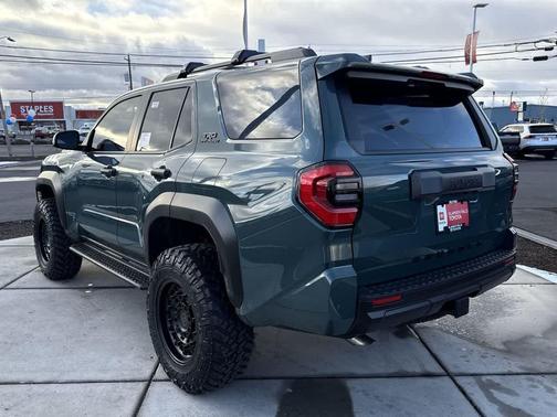 2025 Toyota 4Runner TRD Off Road