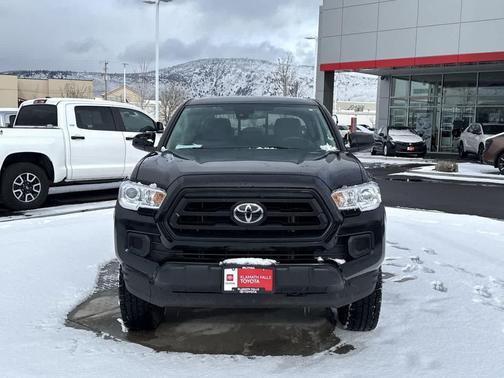 2022 Toyota Tacoma SR