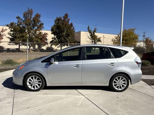2013 Toyota Prius v Three