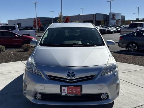 2013 Toyota Prius v Three