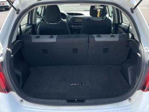 2015 Toyota Yaris LE
