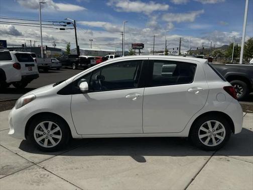 2015 Toyota Yaris LE