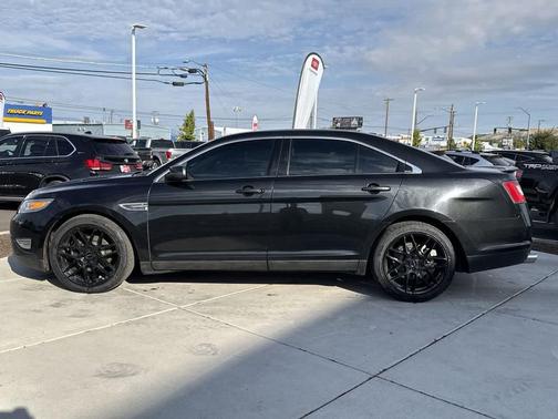 2010 Ford Taurus SHO