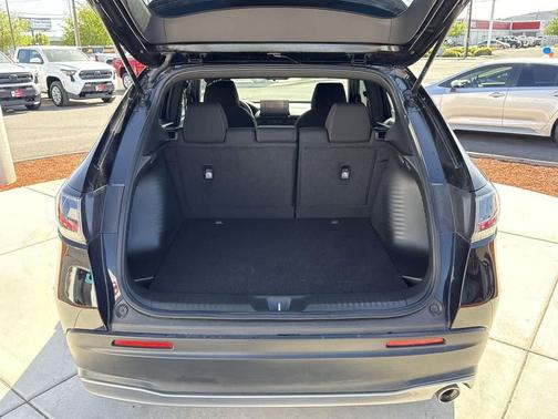 Crystal Black Pearl 2024 Honda HR-V Sport