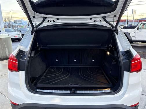 2017 BMW X1 xDrive 28i