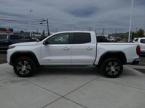 2024 GMC Canyon Base