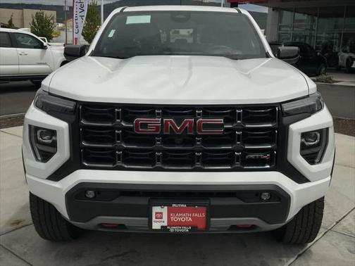 2024 GMC Canyon Base