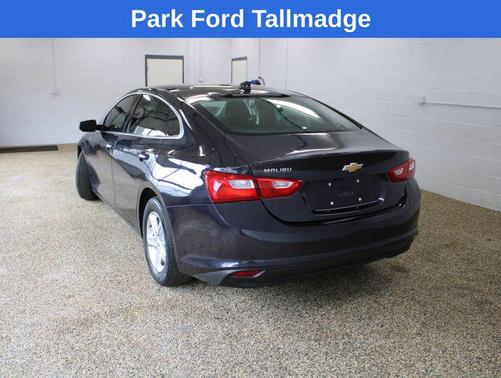 Dark Ash Metallic 2023 Chevrolet Malibu FWD 1LT
