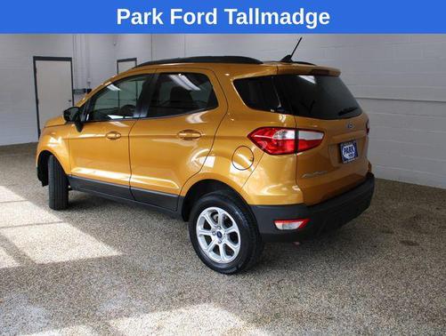 Luxe Yellow Metallic 2022 Ford EcoSport SE