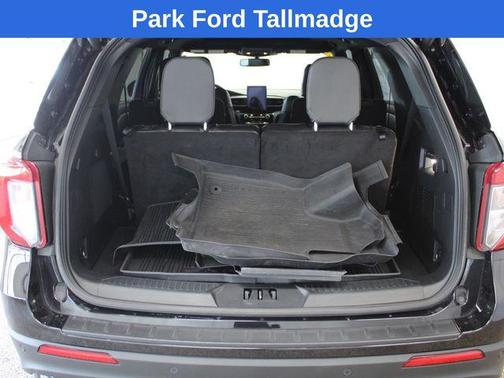 Agate Black Metallic 2023 Ford Explorer ST