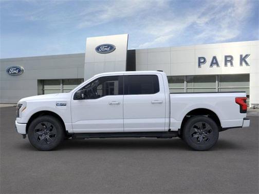 2025 Ford F-150 Lightning Flash