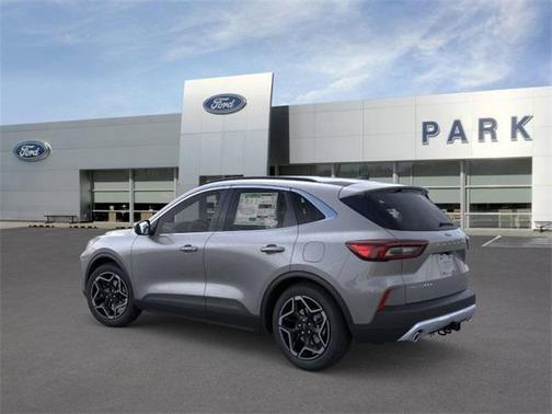 2026 Ford Escape Platinum