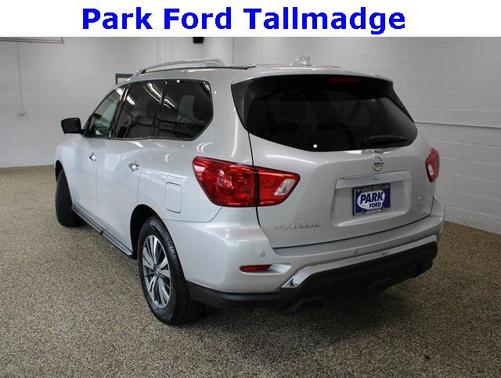 2020 Nissan Pathfinder SL 4WD