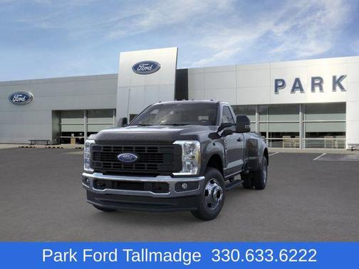Agate Black Metallic 2026 Ford F-350 XL