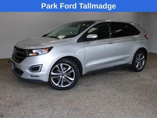 Ruby Red Metallic Tinted Clearcoat 2016 Ford Edge Sport