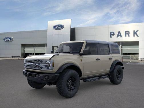 Desert Sand 2026 Ford Bronco Badlands