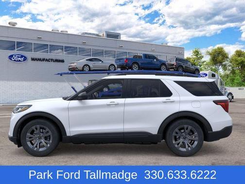 Star White Metallic Tri-Coat 2026 Ford Explorer Active
